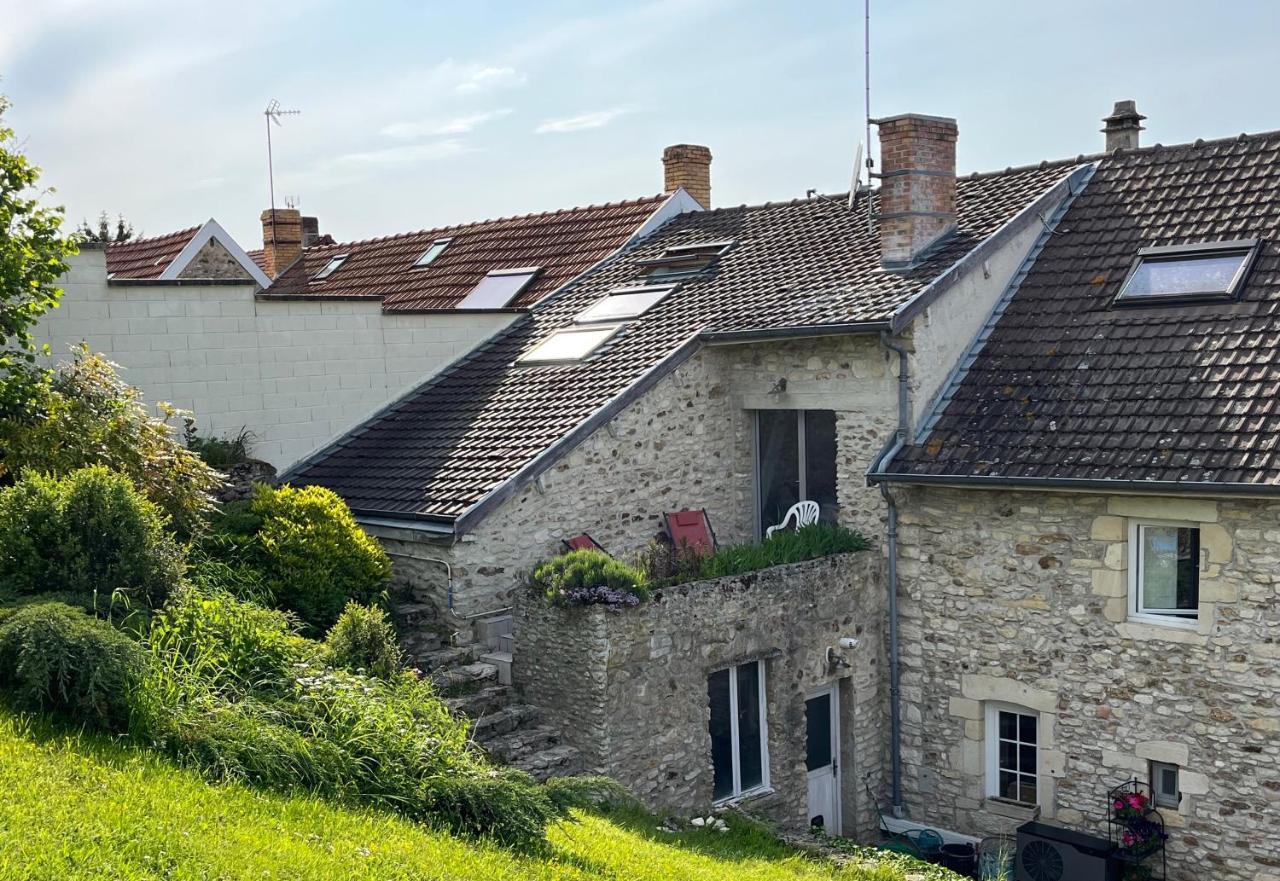 2 chambres dans maison de campagne avec piscine intérieure Lagery Exterior foto